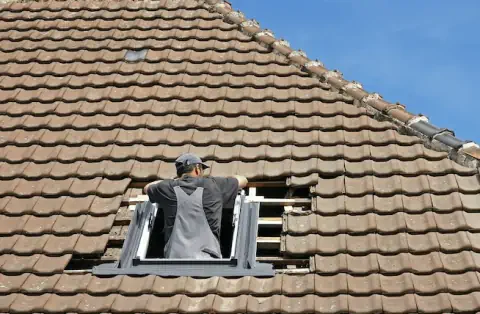 Pose de velux - Mouilleron-le-Captif